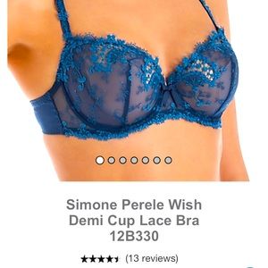 Beautiful lace Simone Perele bra. Size 32F.